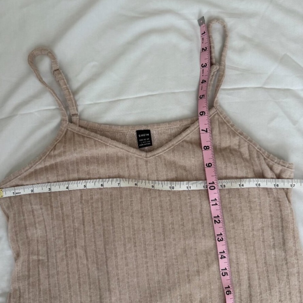3/$13🌷 Ribbed Cami Dress - Picture 5 of 7